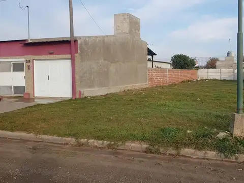 Terreno en Venta 32  mts Fondo