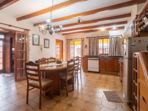 Departamento en Venta de 6 ambientes