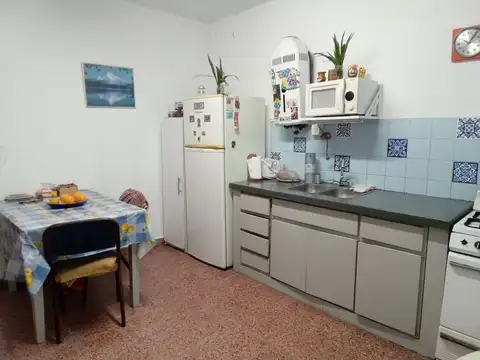 Depto Tipo Casa 3 ambientes con 1 baño