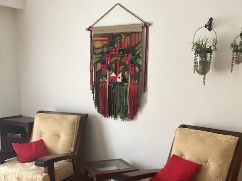 Bogotá 3700, Piso 4