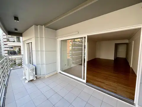 Departamento en Alquiler en Olivos, USD 1.600
