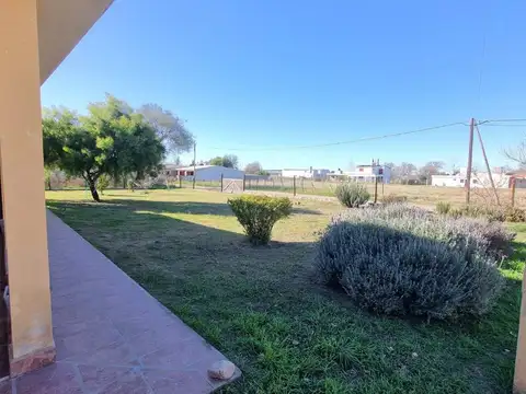 Casa en Venta con 1 cochera