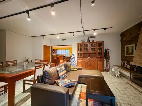 Departamento en Venta con 2 cocheras