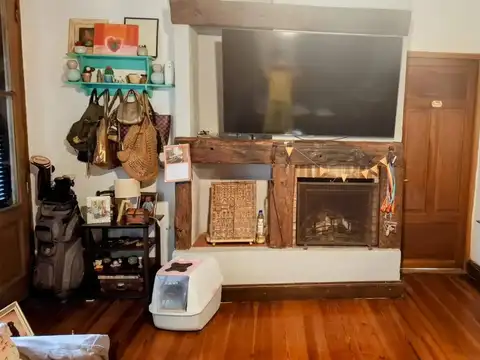 Casa en Venta en Adrogué Centro: Recientemente Remodelada y