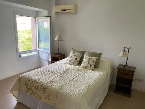 Casa en Alquiler en Talar Del Lago, USD 2.600
