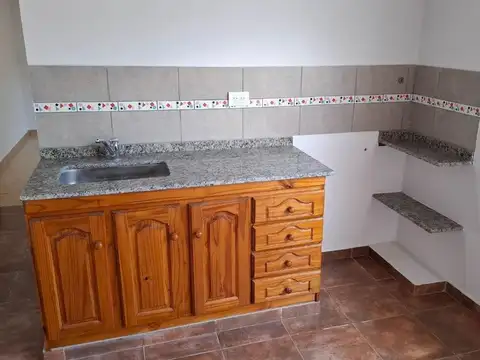 Depto Tipo Casa 2 ambientes con 1 baño