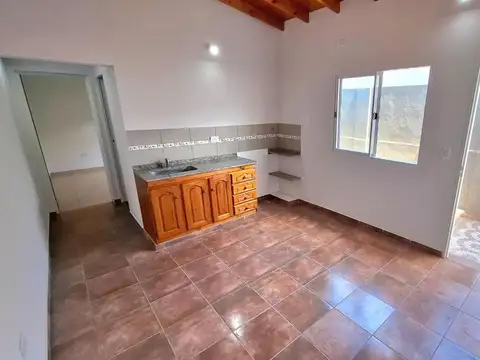 Depto Tipo Casa en Alquiler de 1 dormitorio