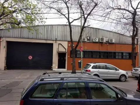 Galpon en Venta en Villa Ortuzar, USD 2.000.000