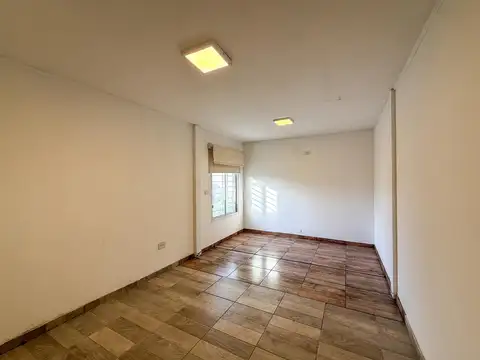 Venta casa Steel Framing de 2 dormitoritos con pileta y cochera barrio Campiña de Piñero