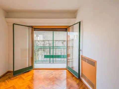 Avenida Estado de Israel 4681 4600