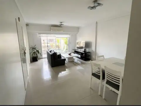 Avenida Angel Gallardo 100