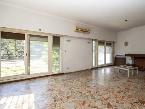Venta Casa 3 dorm coch Apto crédito. Va Martelli