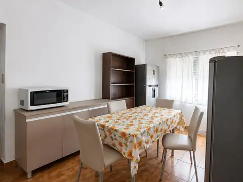 Depto Tipo Casa en Venta en Turdera, USD 55.000