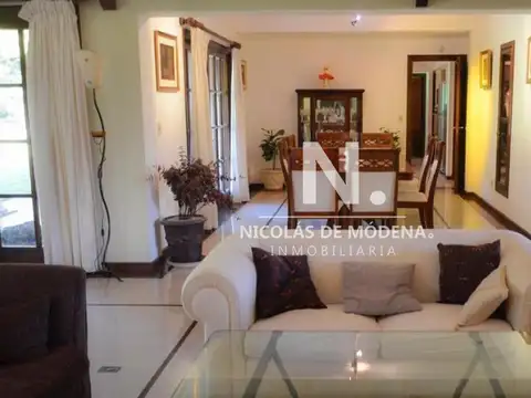 Casa 6 ambientes con 6 baños