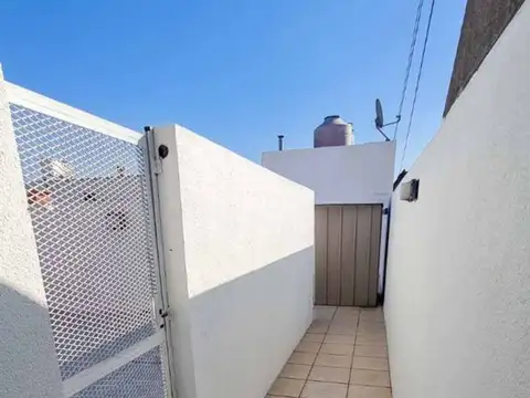 Venta de Departamento 2 Ambientes en Monte Castro