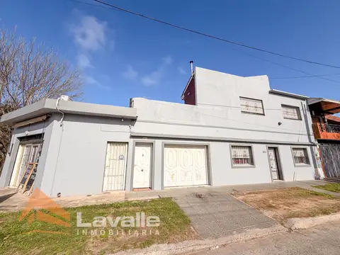 Alquiler piso con 2 habitaciones y patio