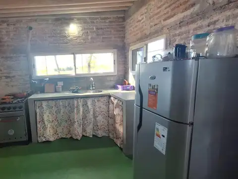 Casa en Venta con 3 cocheras