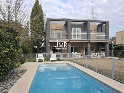 Casa  Venta 3 Dormitorios Lote de 846 m2. Los Sauces Pilar. APTO CREDITO