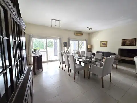Casa en Venta en Los Sauces, USD 255.000