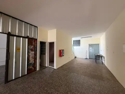 Oficina en Alquiler en Liniers, $ 2.000.000