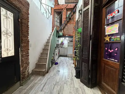 Depto Tipo Casa en Venta 70 años