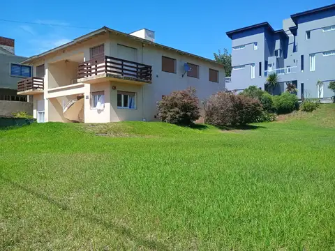 Dueño Vende Hermoso Dpto a Pasos de La Playa. Mar de Ostende