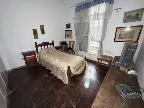 Casa 2 ambientes en planta baja. Excelente ubicación