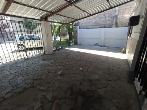 Lamadrid 1800