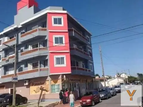 Departamento en venta - 2 dormitorios 1 baño - 50mts2 - Mar Del Tuyu