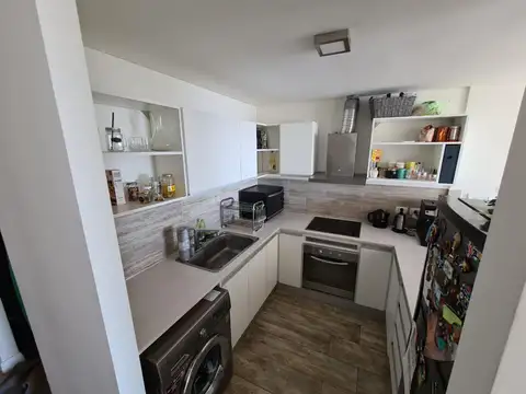 Departamento en Alquiler con 1 cocheras