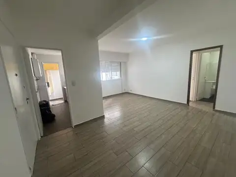 DEPARTAMENTO 2 AMBIENTES ALQUILER FLORESTA