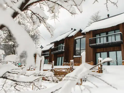 Las Pendientes Sky Village   2 dorm  El Refugio