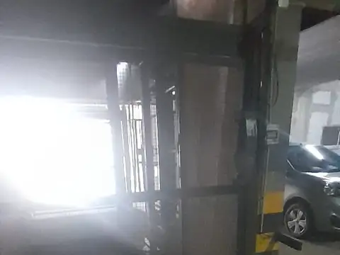 Cochera en Venta Cubierta