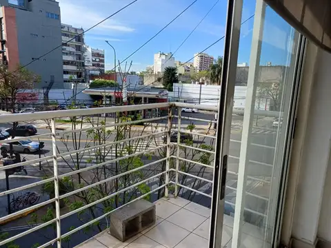 Luis Viale 826 , Piso 2