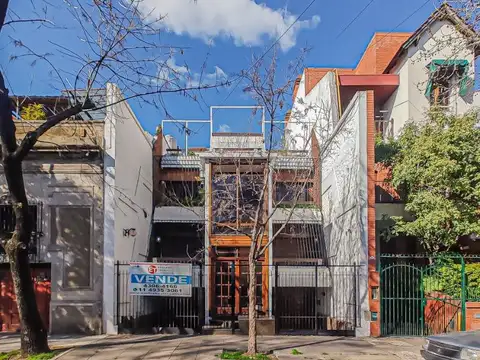 Depto Tipo Casa en Venta de 5 ambientes