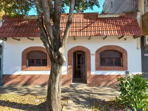 Casa en alquiler en Tablada / Gral. J. De San Martín
