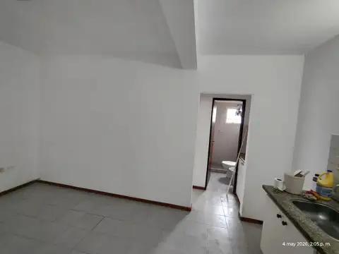 Departamento en Alquiler en Villa Centenario, $ 350.000