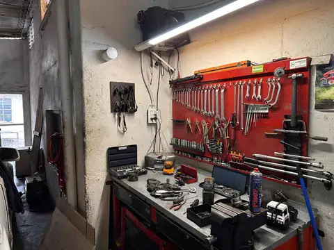 Depto Tipo Casa en Venta con 1 cocheras