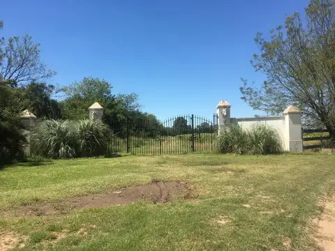 Chacra en venta Lobos 8 hectáreas