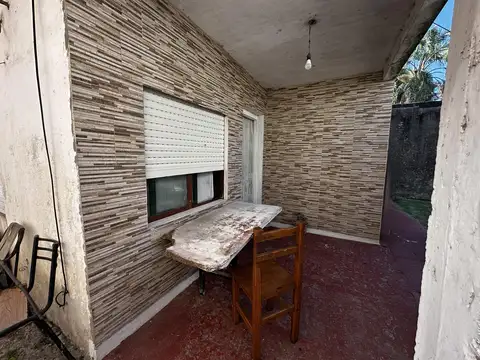 Casa 3 ambientes con 1 baño