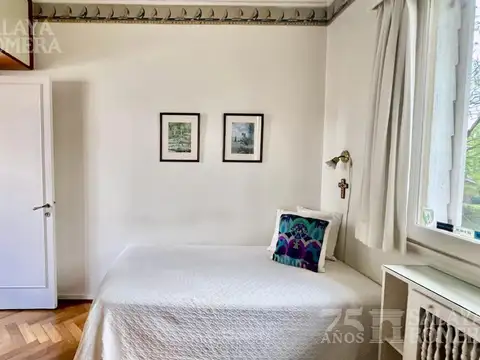 Casa 6 ambientes con 3 baños