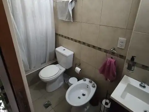 Humahuaca 1232 , Piso 1