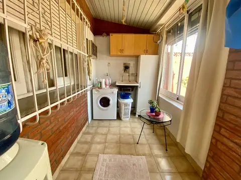 VENTA / CASA / 3 DORMITORIOS / CENTRO / RAFAELA