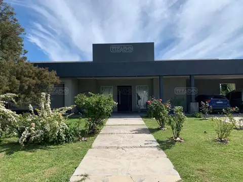 Casa  en Venta en Comarcas de Lujan, Luján, G.B.A. Zona Oeste
