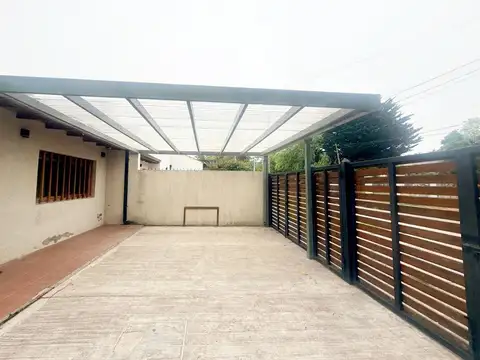 Depto Tipo Casa en Venta en Caisamar, USD 165.000