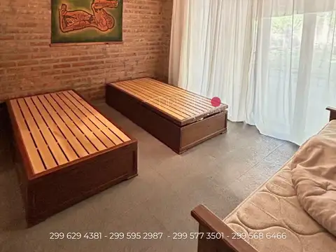 Casa en Venta con 2 cocheras