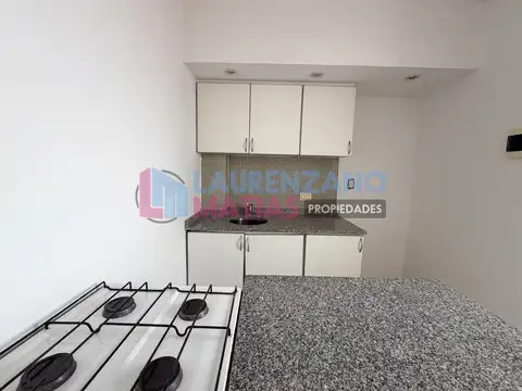 Depto Tipo Casa en Alquiler 40 años