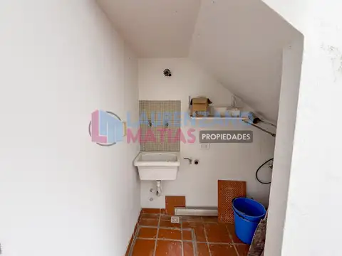 Depto Tipo Casa en Alquiler de 1 dormitorio