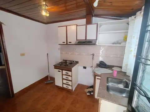 Depto Tipo Casa en Alquiler de 3 ambientes