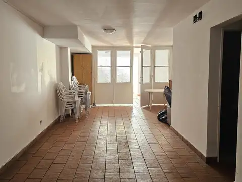 Depto Tipo Casa en Alquiler de 5 ambientes